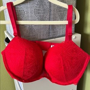 PINK Victoria's Secret Date Push-Up Bra